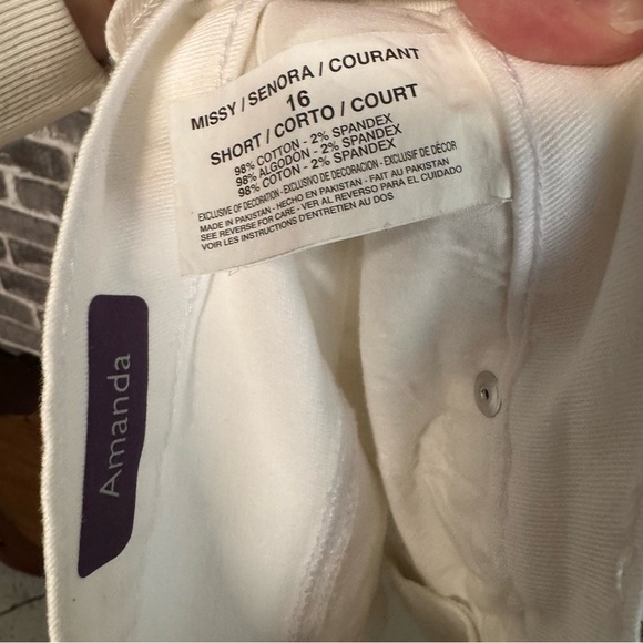 NWT Gloria Vanderbilt Amanda Jeans Classic fit Tapered leg Mid rise White - Picture 11 of 11